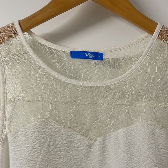 White Lace Detail Singlet Blouse - Picture 2 of 4